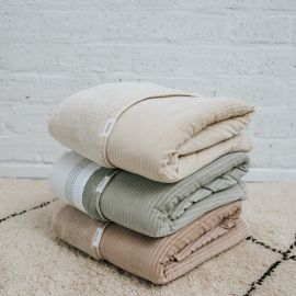 Couverture lit bÃ©bÃ© Vik teddy - Grey pink
