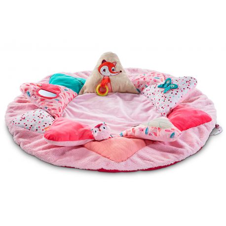 Un tapis d'éveil Louise