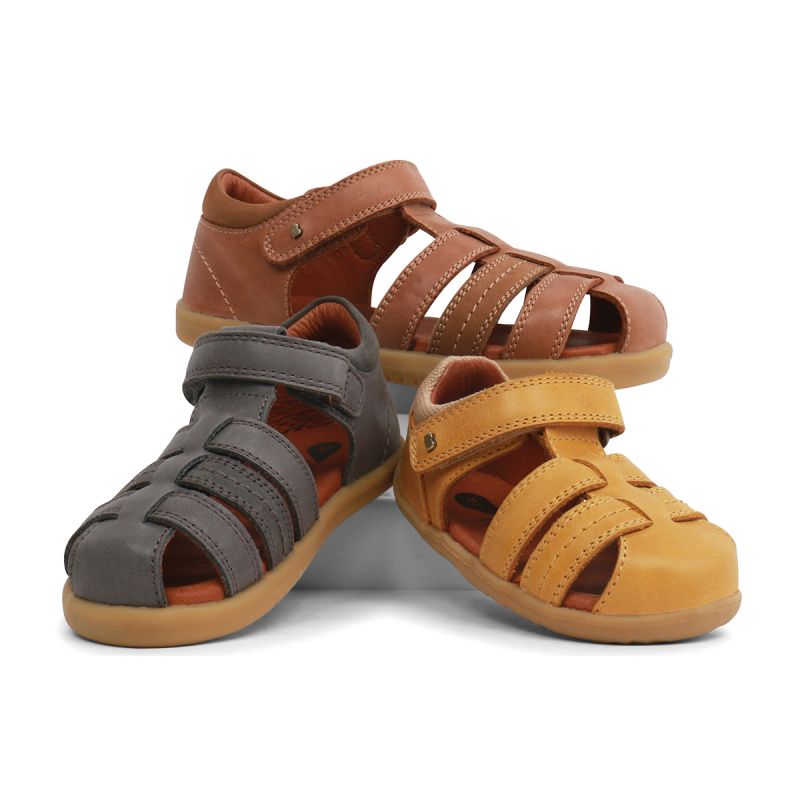 bobux roam caramel